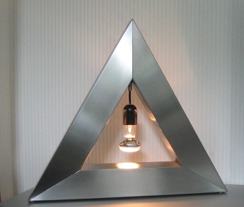 Les triangles rvs design lamp - Joeniq