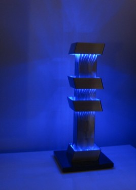 Design lamp rvs met rgb leds - Joeniq design